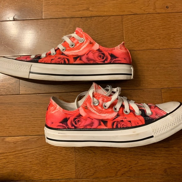💗🌸Women’s Chuck Taylor All Star Converse🌸💗 - Picture 2 of 11